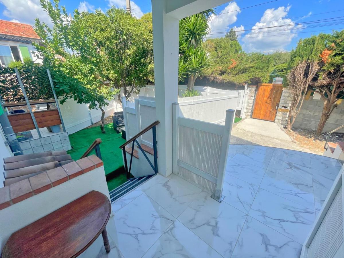 Villa 4 Appartements - Proche Centre Cagnes-sur-Mer Exterior foto